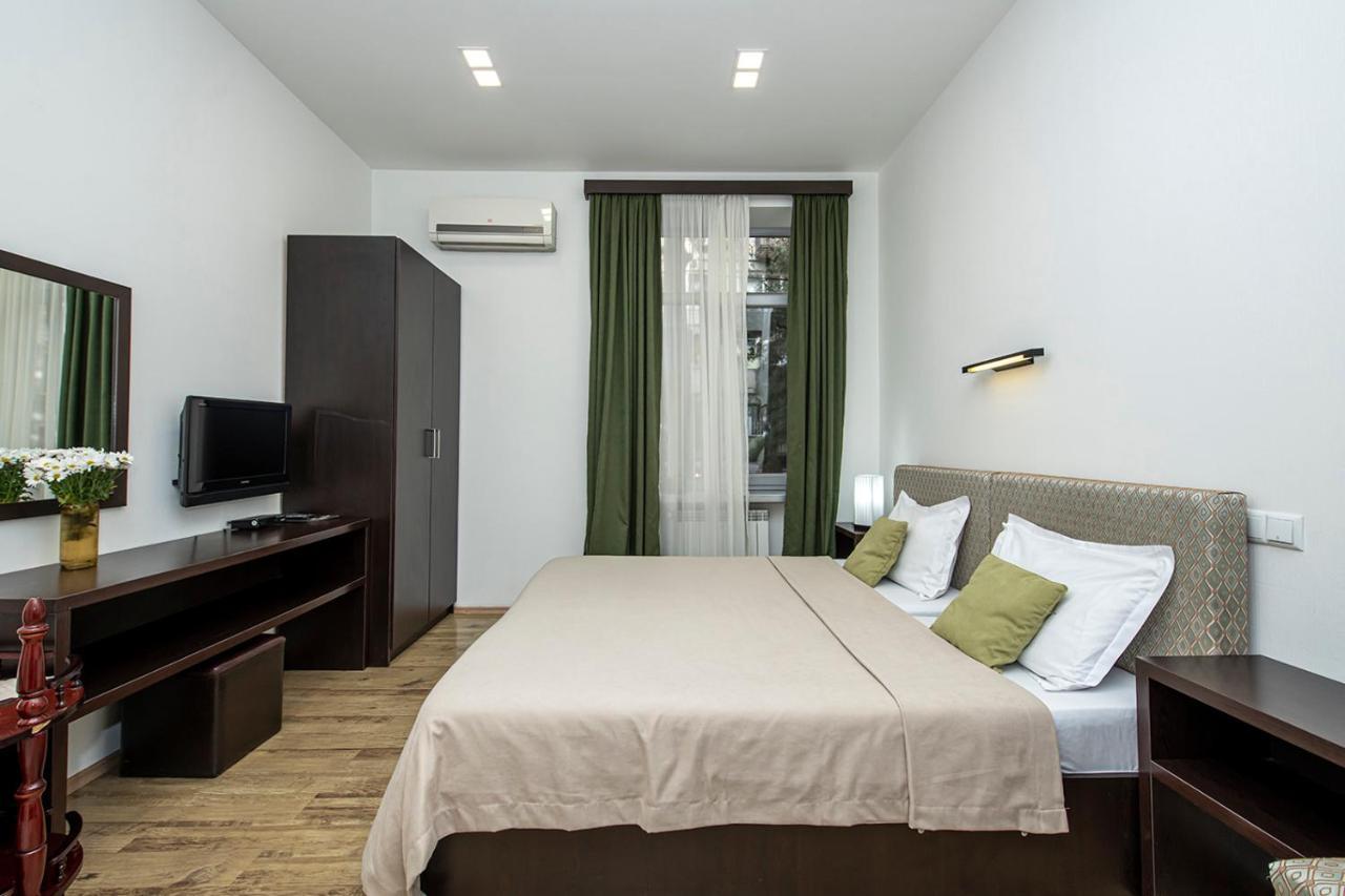 Apart Hotel Gh Tbilissi Extérieur photo